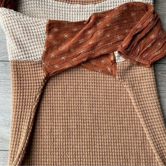 Lemon Tree Patchwork Earth Tone Long Sleeve Top - Picture 14 of 14